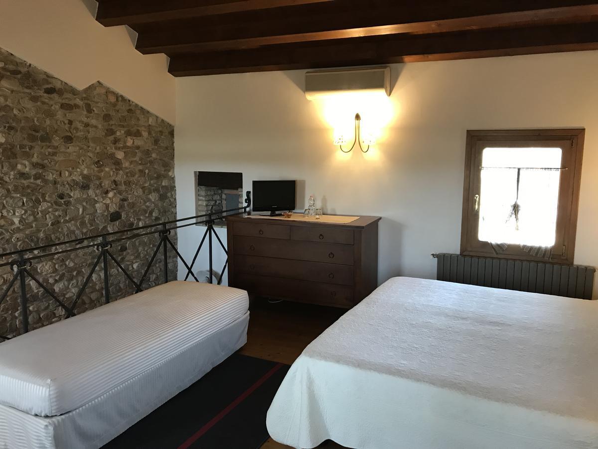 B&B Alle Corti Godega di SantʼUrbano Buitenkant foto